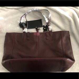 NEW Levenger leather reversible tote purse